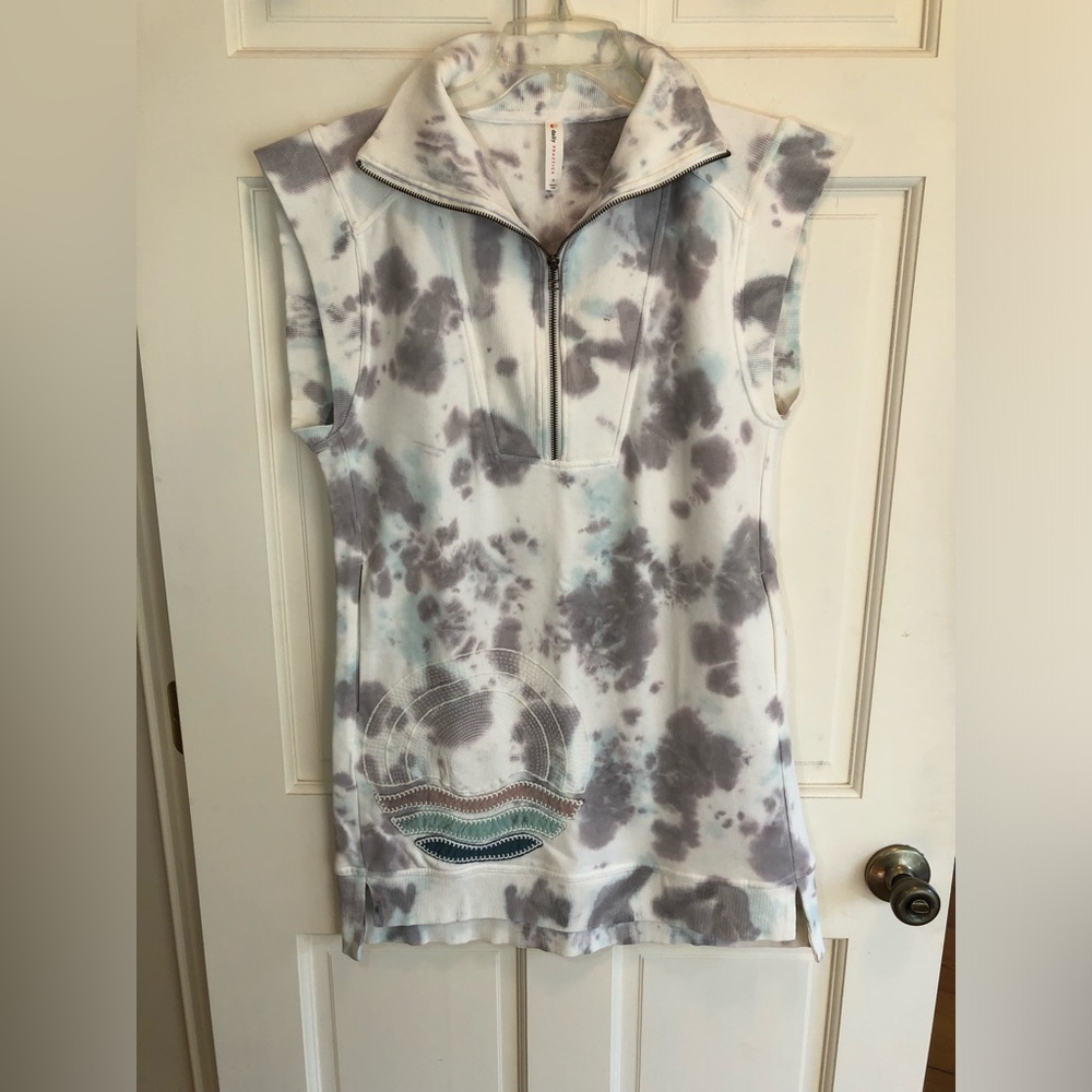 Daily Practice by Anthropologie Embroidered Sleeveless Tunic Sweatshirt NWT Smal - Picture 2 of 5